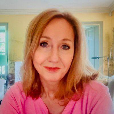 doopydeww's tweet image. BREAKING!! J.K Rowling is NOT the author of the “Harry Potter” books. Micheal T. Wheeler, from Hawkins Indiana, reveals he’s the true father of the franchise. 

“The story is inspired by my childhood D&amp;amp;D campaigns.” says Wheeler, “Harry himself is based on my husband as a kid.”