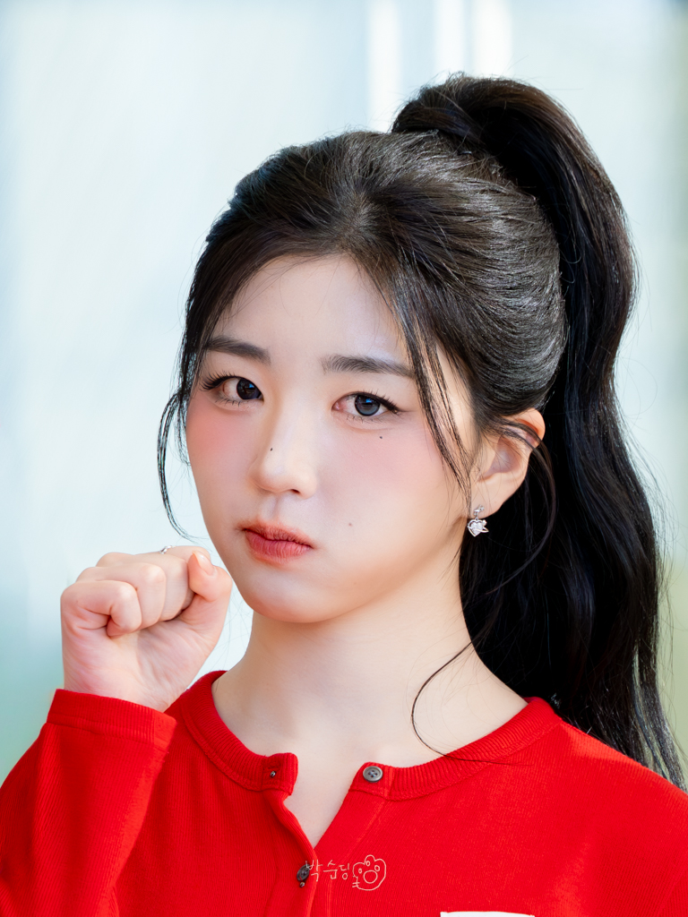 tripleS_S14_fan's tweet image. 251203 쇼챔피언 미니팬미팅
소현
#tripleS #Sohyun #밥보단소현