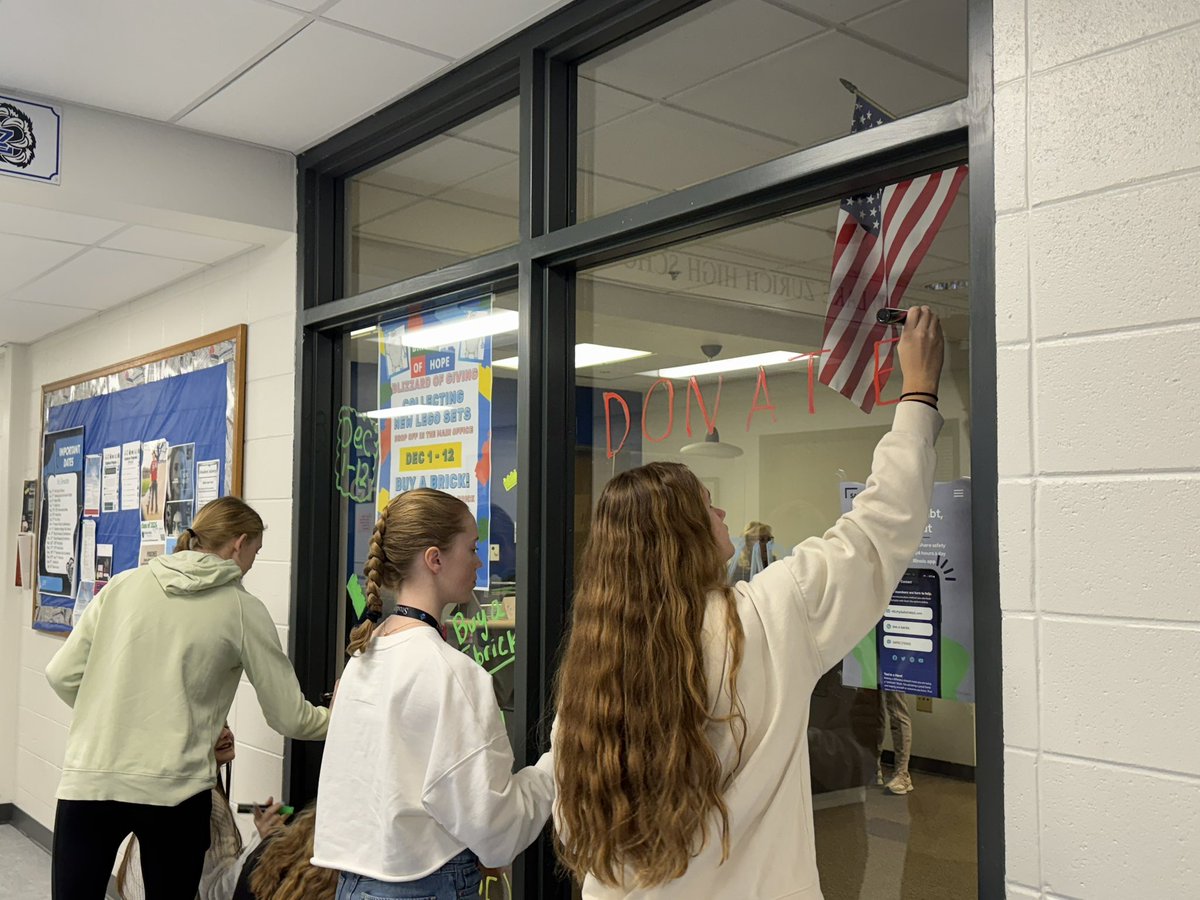 LZHS Student Council tweet media