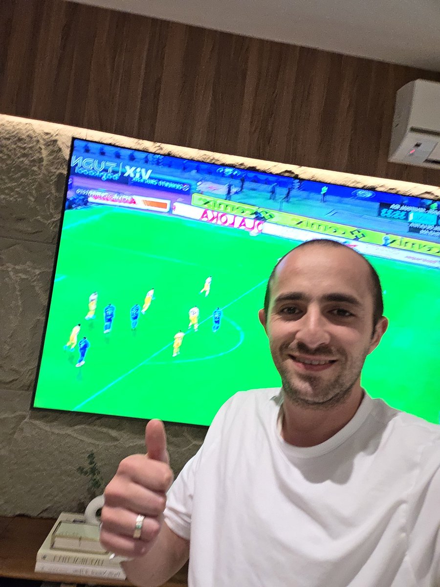 C_zaga's tweet photo. @TUDNMEX @redes_TUDN @VIX ARRIBA MI MAQUINA CELESTEE A GANAR HOY SI SE PUEDEE!!! #ClasicoCementero https://t.co/NcX7MJL0f1
