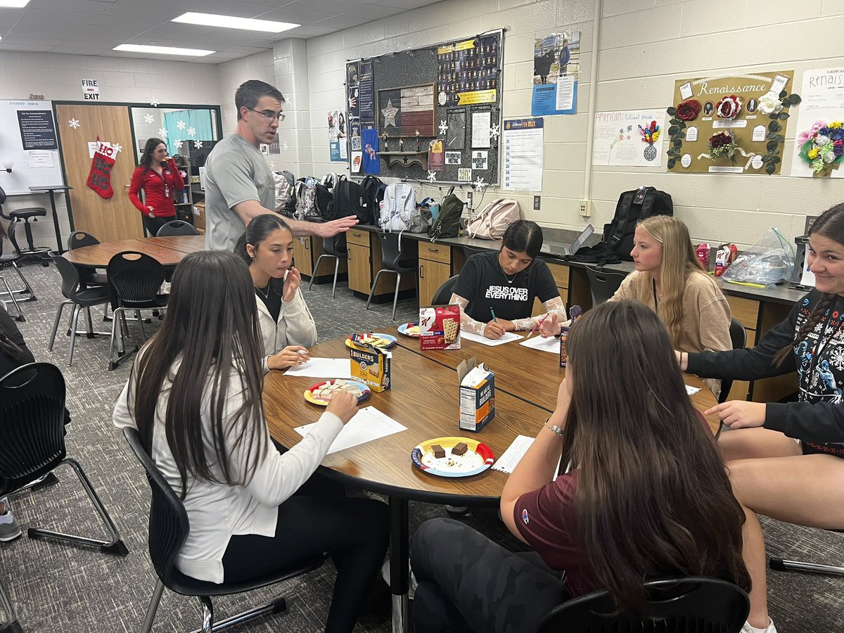 FHS Softball tweet media