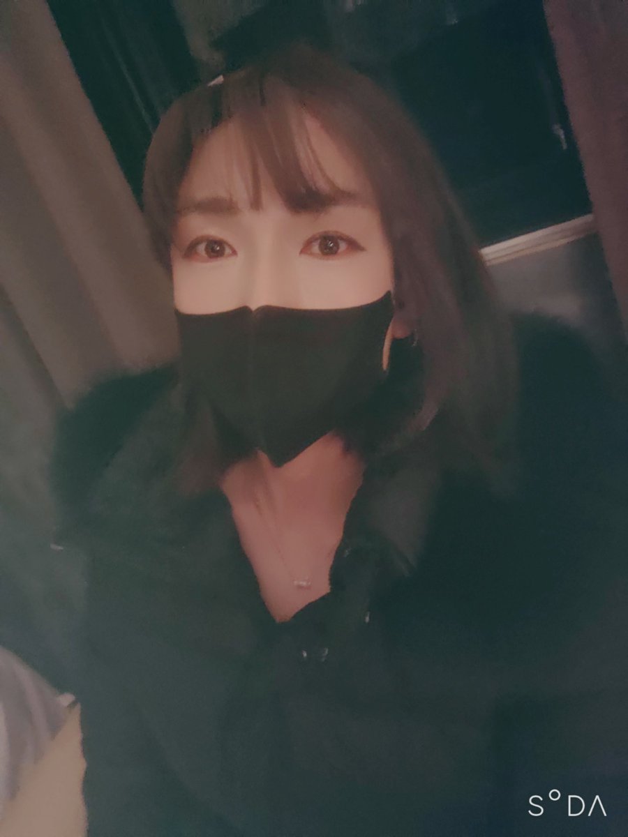 수원시청역 인근 만남하실분 dm주세영
꽁 xxx