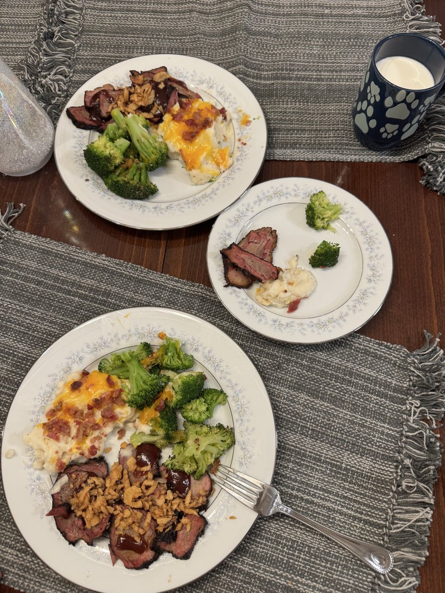 Baby has been upgraded to a mini version of our meals. 🥰 I craved this when I was pregnant and as soon as she had a taste of brisket she started laughing. 🥺