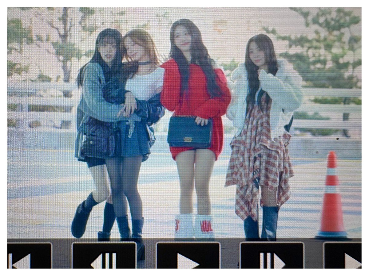 box_QWER tweet media