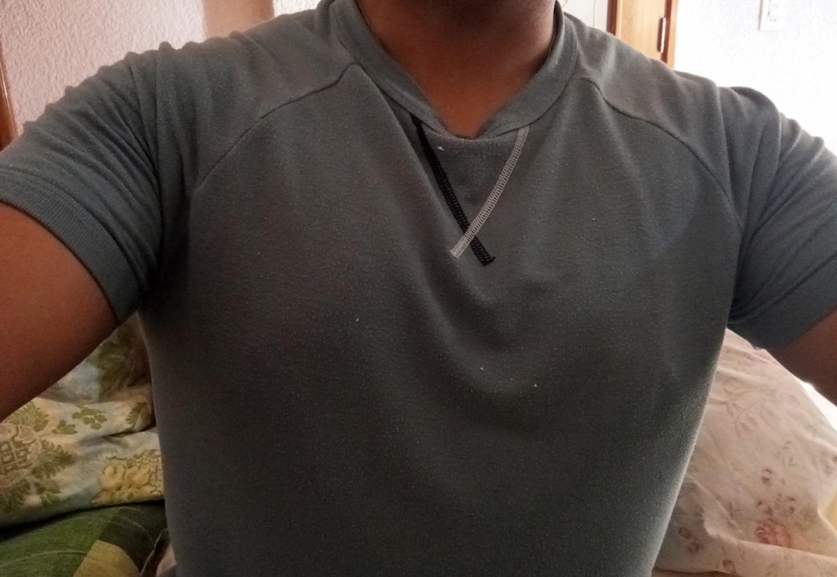 ¿Cómo sucedió? 
Ni yo no lo sé, simplemente paso y fue así como lo pedí 🤭. 
Me mostró que todo es con calma y sin prisa, como cuando la brisa pega en la frente, como esos besos que me da, tan tiernos y dulces.☺️
Es mi hombre.😎