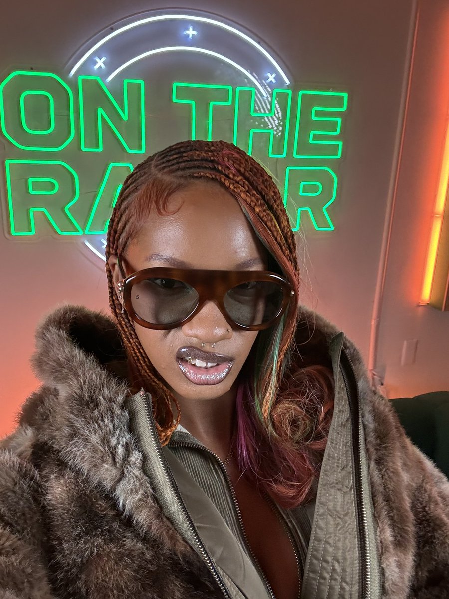 ERISTHEPLANET's tweet image. 