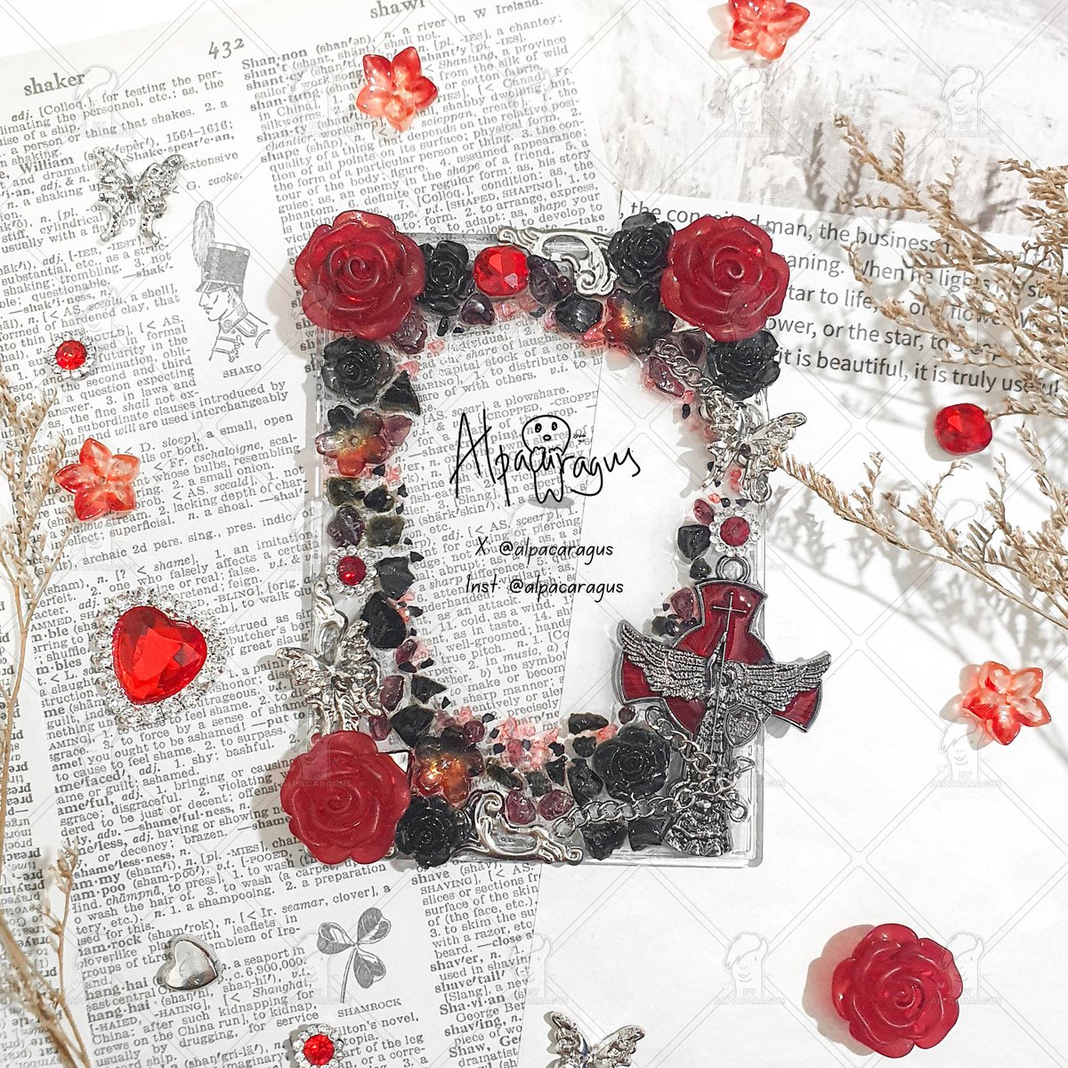 alpacaragus's tweet photo. ݁˖🌹.✧₊⁺🕯⋆.˚୨ৎ⋆❤️.⋆♱
——
#decobyalpaca #toploaderdeco https://t.co/B9PL1G0YqB