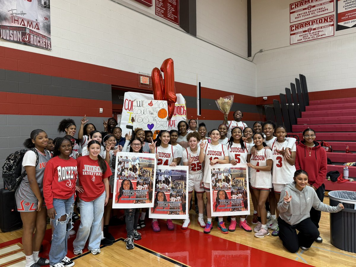 GirlsJudson's tweet photo. It was WINS across the board last night for your Judson Rockets! All 3 teams came away Victorious, we celebrated Coach Torru’s 100th Career Win,  and @LaneyArredondo dominated,scoring her 1500th point! We’re so proud of all the amazing things happening at Judson.🚀🏀
#RocketPride https://t.co/BUY1hEW19i