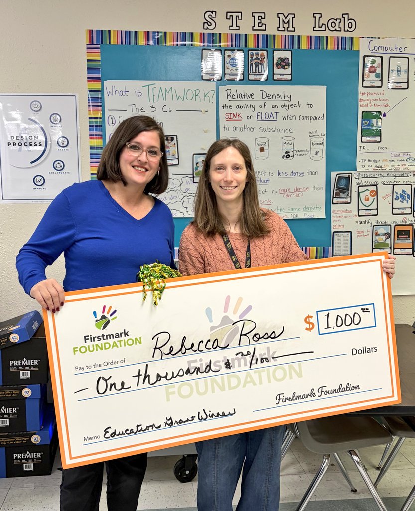 Rebecca Ross tweet media