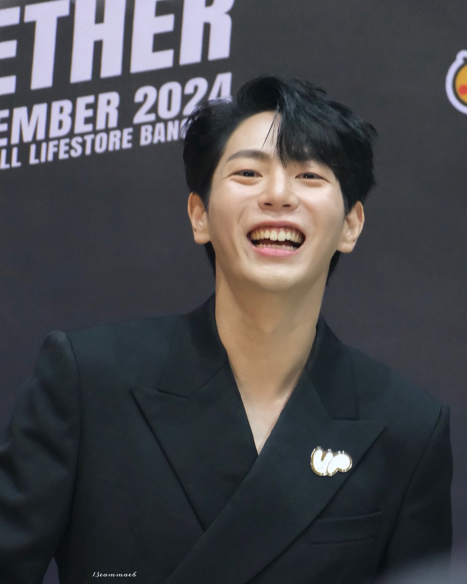 HBD นะคะคุณอัพ ขอให้ตั้งแต่นี้ไปพบเจอเฉพาะสิ่งดีๆ คนที่รักและหวังดีรายล้อม มีความสุขกับการใช้ชีวิต ไม่ปวดหลัง ไม่ป่วย ลาขาดกับตากุ้งยิง ได้ทำในสิ่งที่อยากทำมากขึ้นนะคะ 🎊🤍

UP HBD 31st
#UPPOOMPAT31stBD
#uppoompat <a href="/uppoompat/">uppoompat</a>