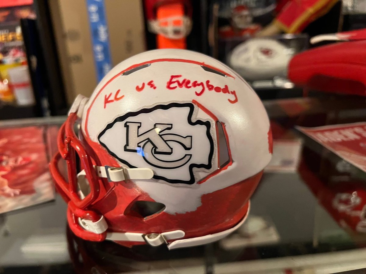 Oɴᴇ ᴀɴᴅ Oɴʟʏ ✌🏼😤 tweet media