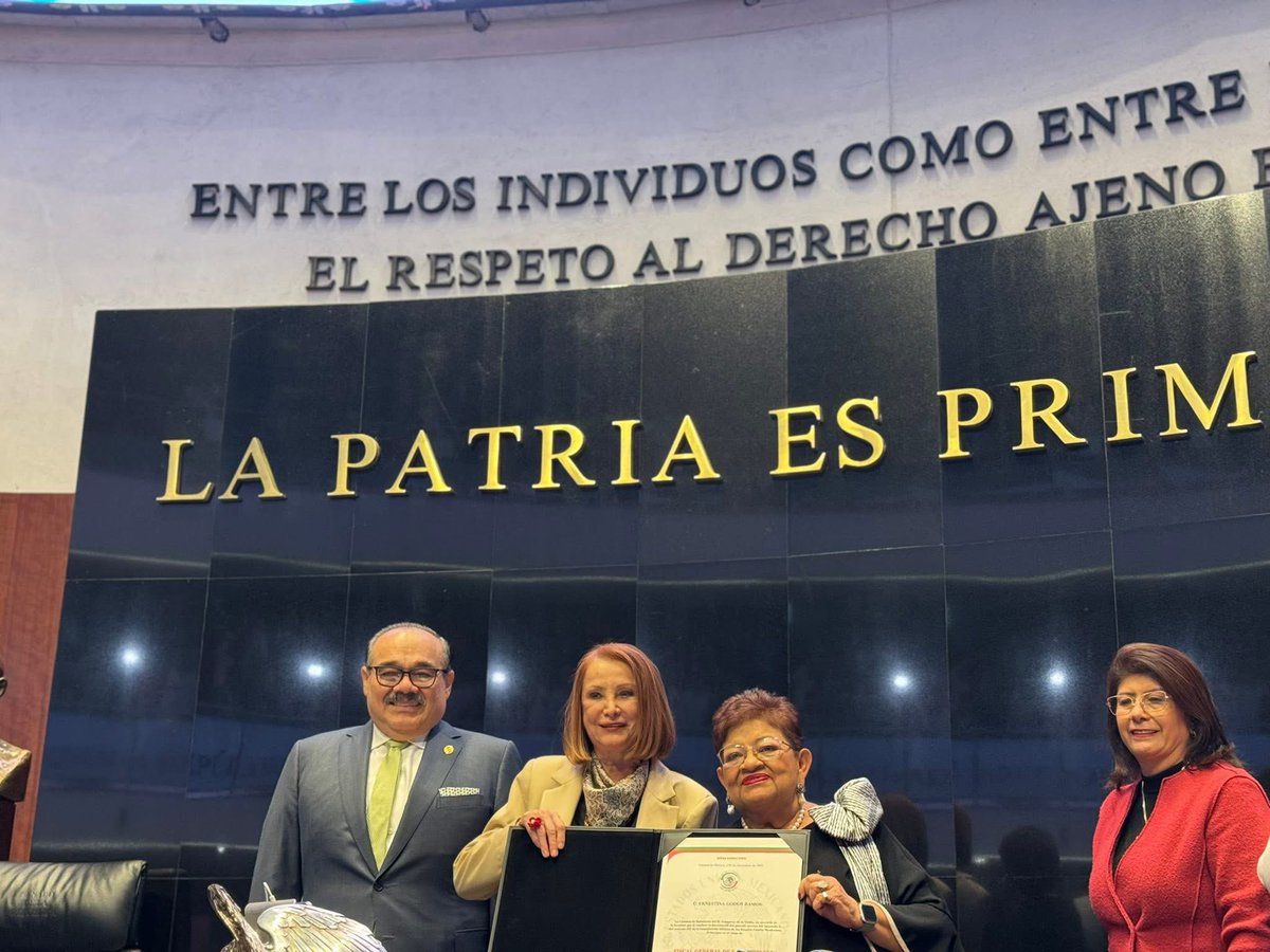 LaydaSansores's tweet photo. Hoy nuestra querida @ErnestinaGodoy_ asume la titularidad de la @FGRMexico, respaldada por una amplia mayoría en el Senado, un reconocimiento a su experiencia y a la certeza de que hará un gran trabajo en una responsabilidad fundamental para la estrategia nacional de seguridad.

Nos llena de orgullo que es la primera mujer en encabezar esta institución clave para la justicia en México.

La abrazo con cariño y con la convicción de que honrará esta encomienda con la fortaleza que siempre la ha distinguido.