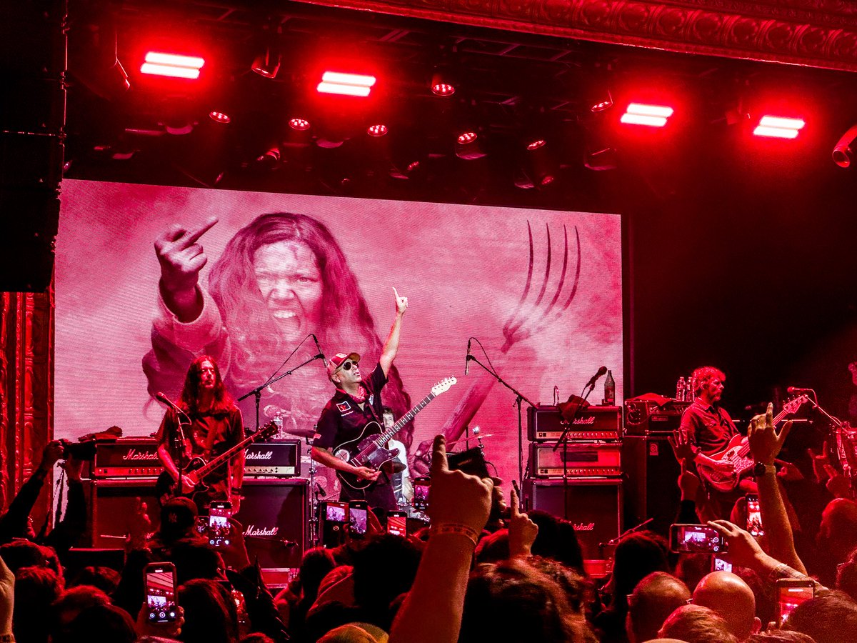 T̷h̴e̸ ̷C̴y̵b̷e̷r̴w̵i̴n̴g̵m̷a̸n̶ ̵ tweet media