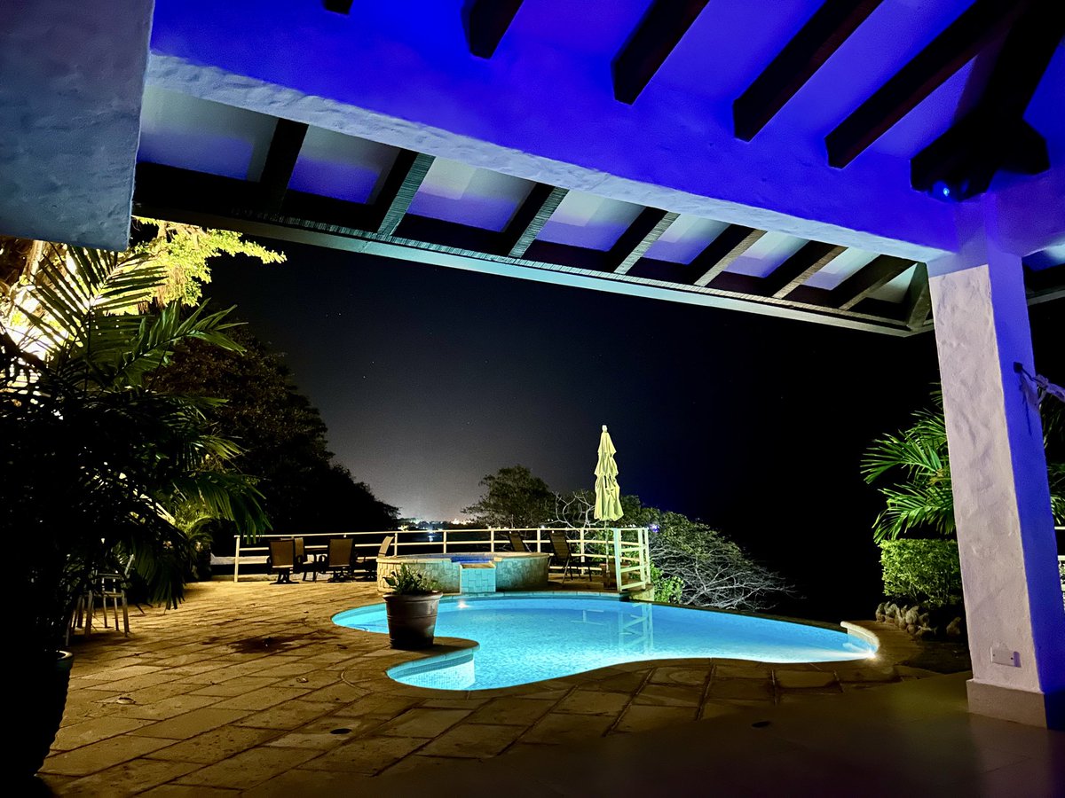 GN 

I’m gonna keep Baseposting from the BASE beach house at night.