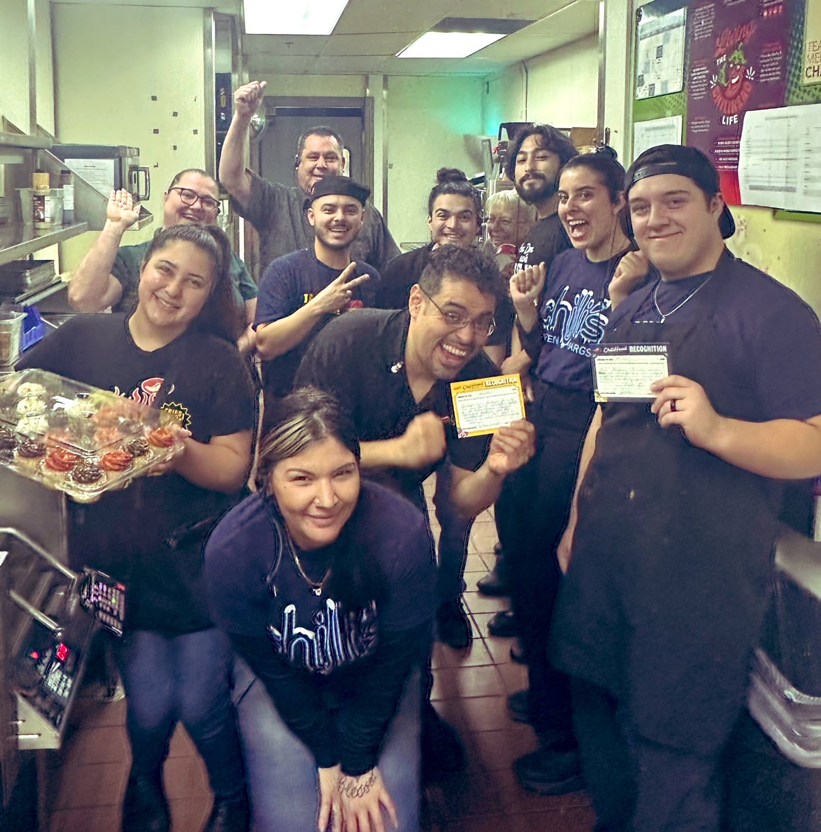 DeannaOrlando's tweet image. Watch us #Chilisgrow again. Christian is now officially a Solo opener @Chilis Lake Elsinore. He even gave Rocco a CHR for his great line set up today. #Chilislove