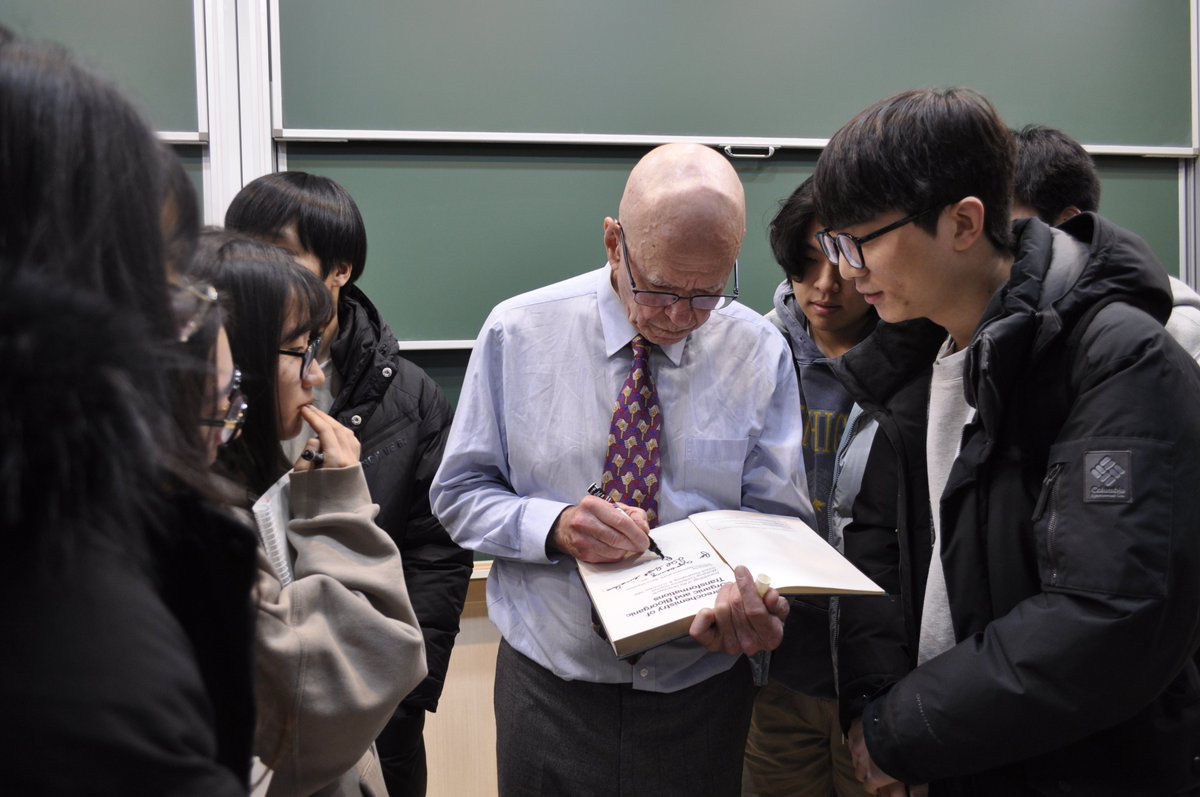 Chemistry Department at Seoul National University tweet media