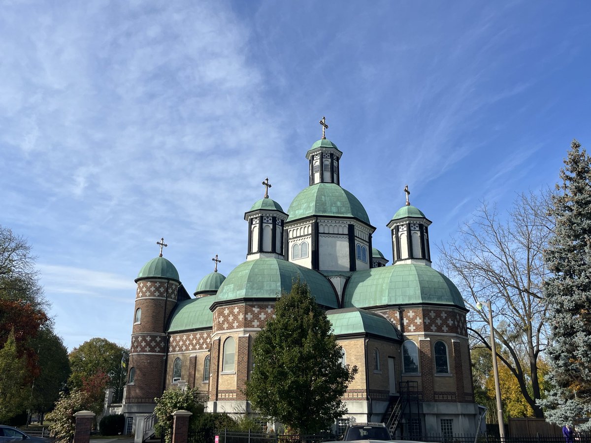 chasingdomes's tweet image. Sts. Cyril and Methodius Ukrainian Catholic Church in St. Catherines, Ontario on a crisp fall day