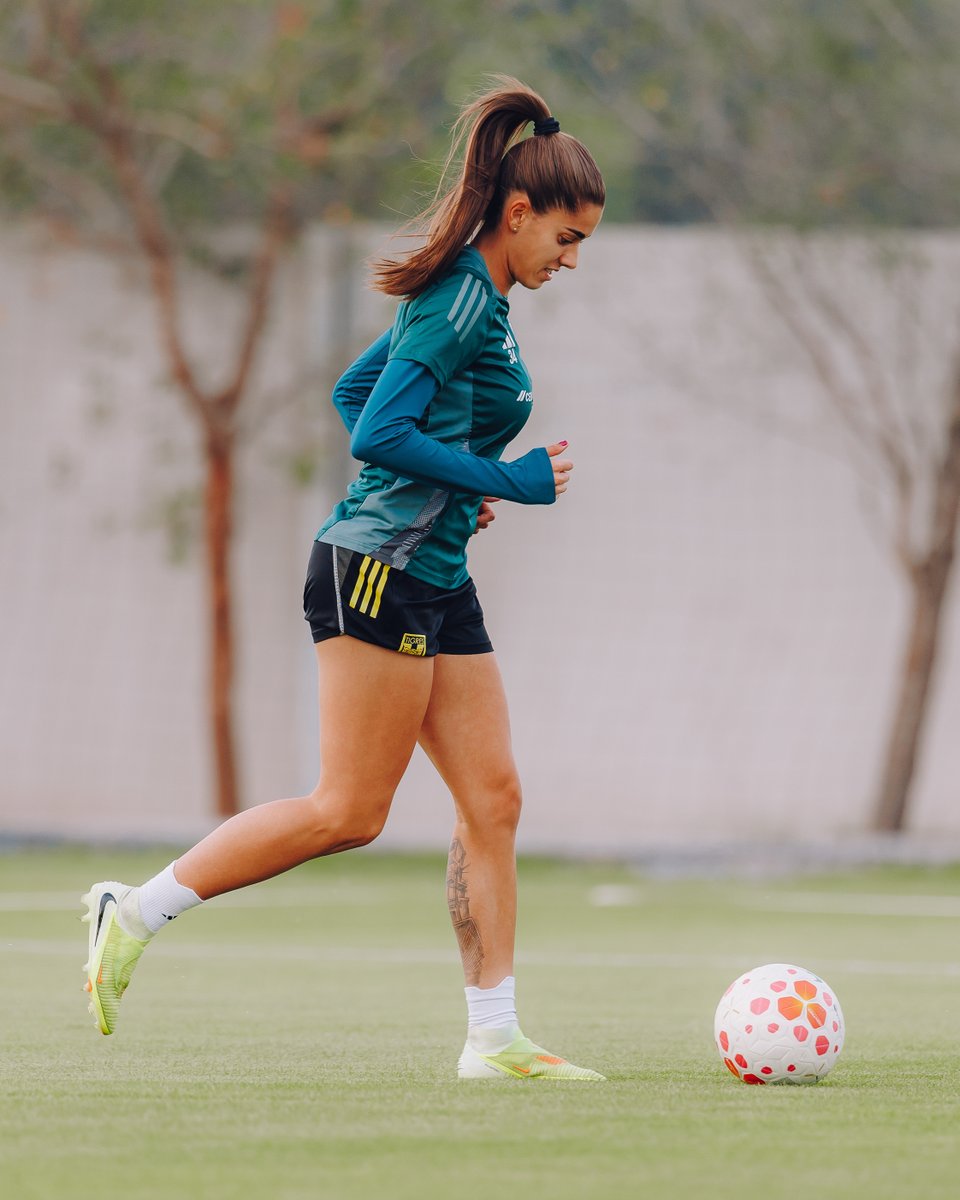 TigresFemenil's tweet image. ⚽️🇺🇸🔜 ¡Preparándonos para @worldsevens_!