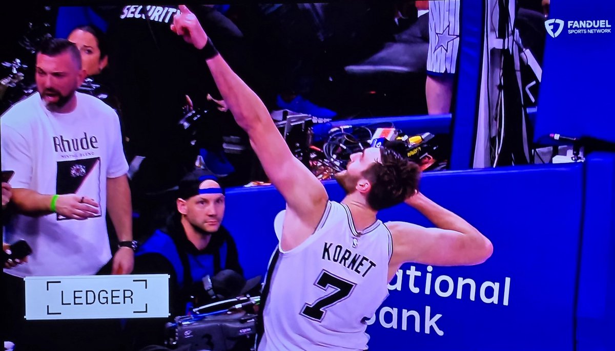 Josh810's tweet image. 