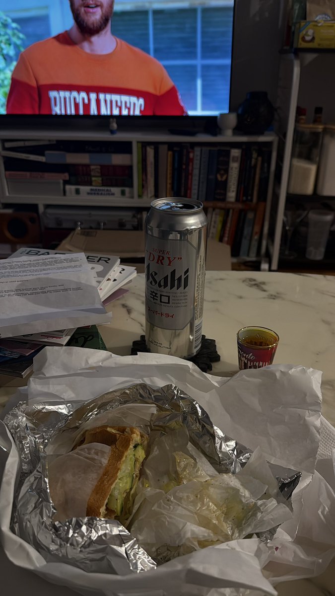 european cabbage butterfly tweet media