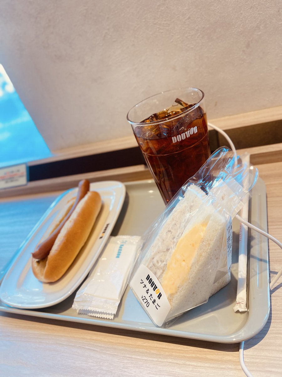 ratinarithm's tweet photo. 朝ごはん、、、 https://t.co/y2ElY9TAcH