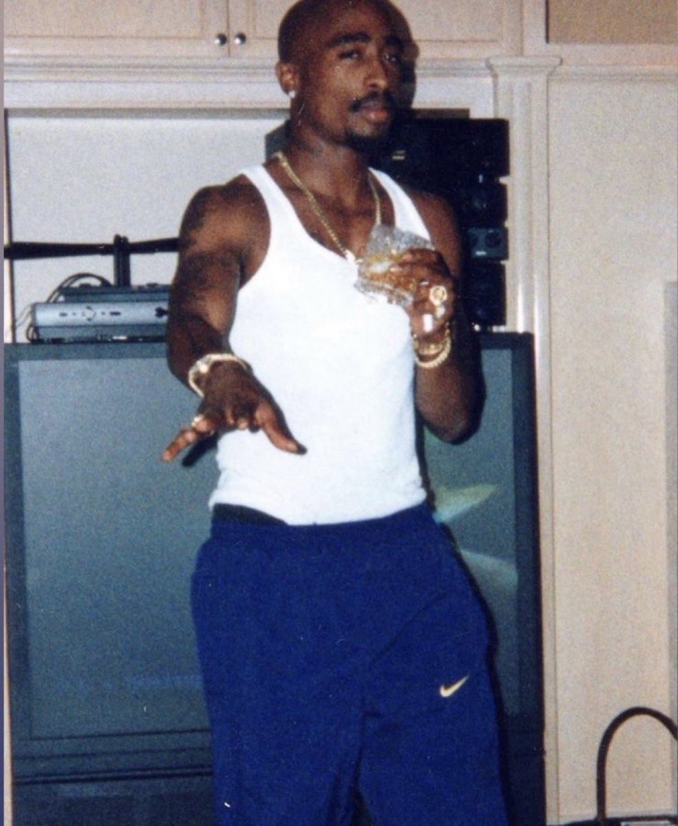 thetupacarchive's tweet image. forever live tupac shakur.