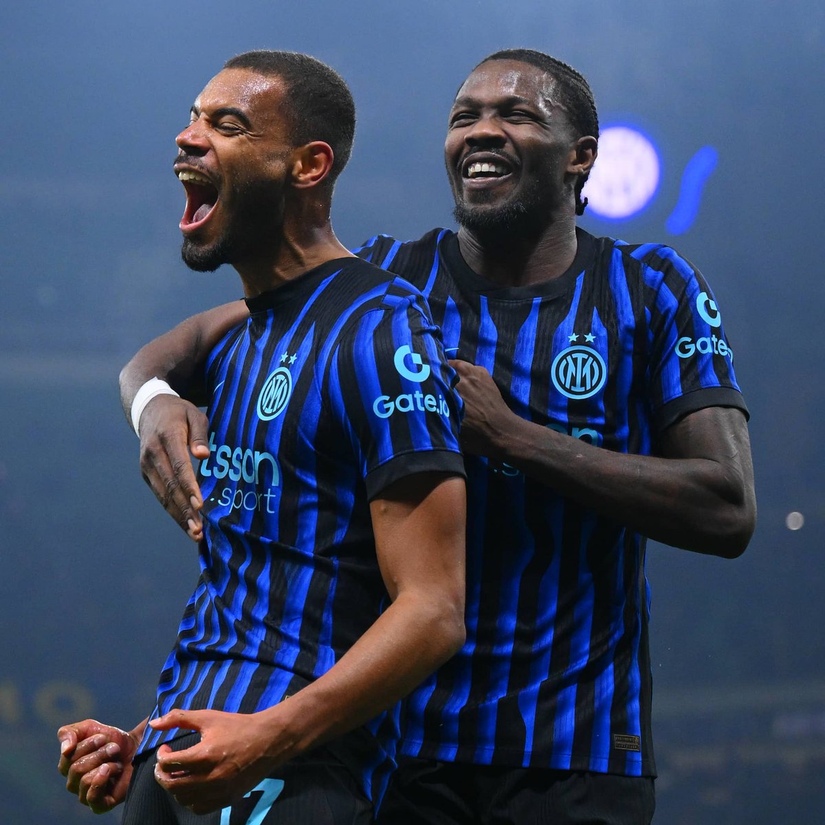 InterFanTV's tweet image. #InterVenezia 5-1: visto #Diouf? Tante buone notizie, dai vecchi e dai nuovi!
Terzo tempo e pagelle, commenti, interviste, rassegna e tutti gli aggiornamenti su #InterFanTV:
youtube.com/live/0RRdLvS7N…