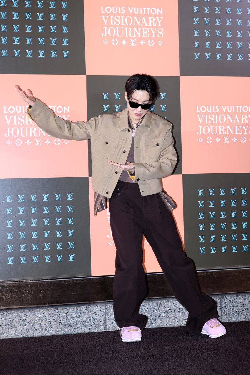 L'Officiel Japan (@lofficieljapan) / Posts / X
