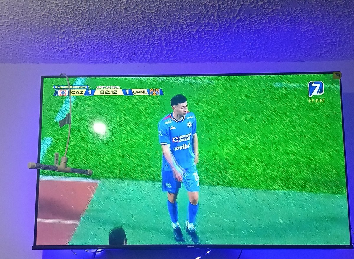 anyha89's tweet image. siempre azul!! 💙 aquí viendolo con los mejores #LaLigaBotanera #Azteca7 #CruzAzul @CruzAzul