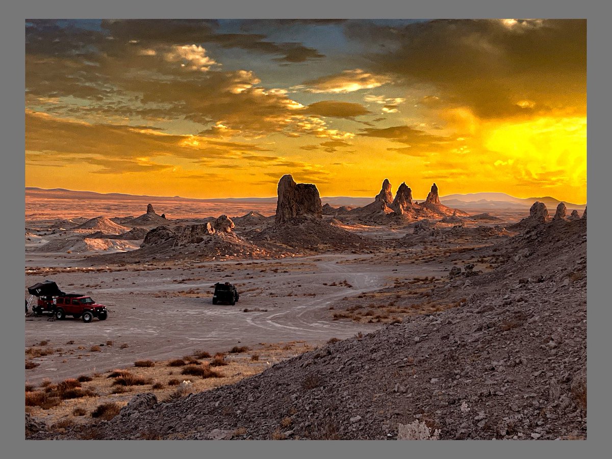 Beautiful Photo of the Trona Pinnacles in Death Valley, California. Photo courtesy of Matt North and California Photography. #mattnorth 😮 #deathvalley #deathvalleynationalpark #tronapinnacles