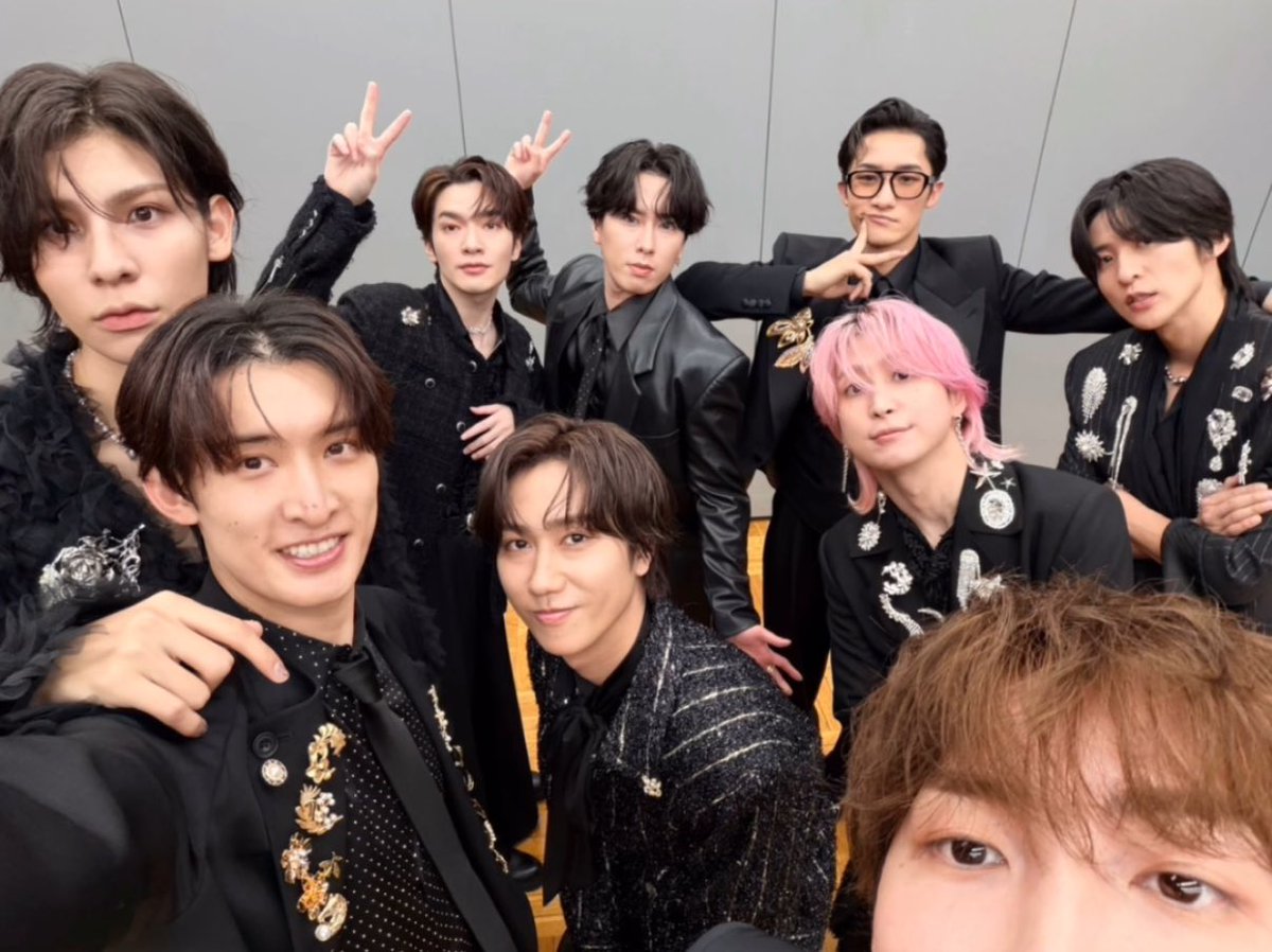 やっぱすのって最高🥹
って毎回思わせてくれてありがとうദ്ദി ˃ ᵕ ˂ )
 #SnowMan #FNS歌謡祭
 #FNS最強カリスマックス