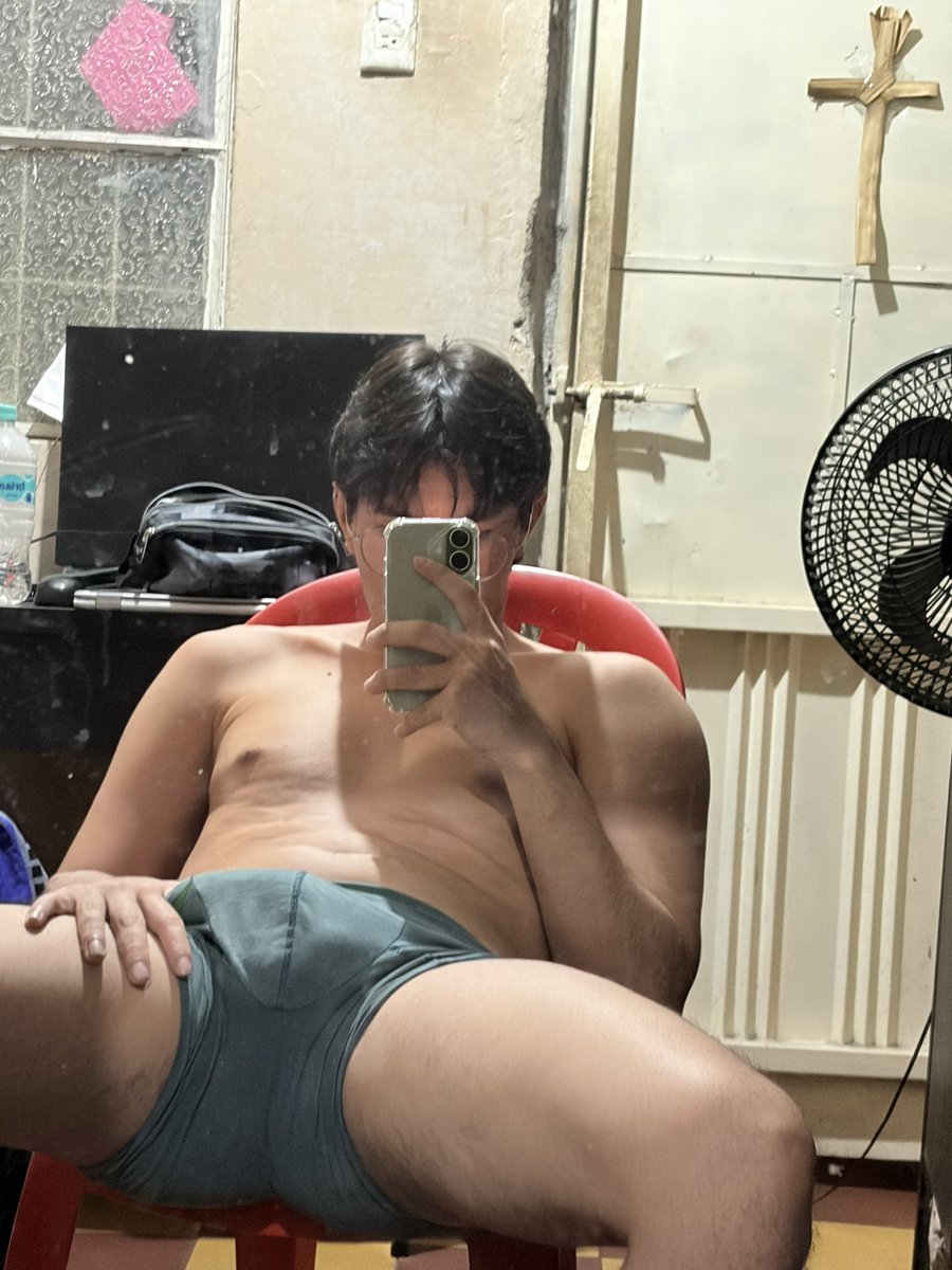 Almax2912's tweet photo. Qué calor 🥵 https://t.co/yl1Q8dkqDb