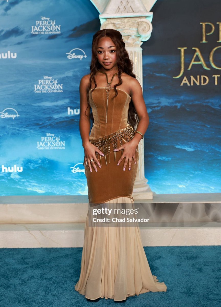 JUST INSANELY GORGEOUS