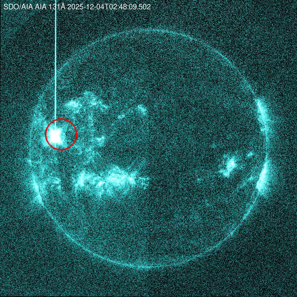 _SpaceWeather_'s tweet image. Strong M6.12 flare from sunspot region 4300
Follow live on spaceweather.live/l/flare