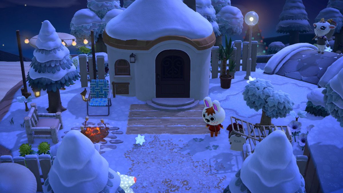 OnlyyBeees's tweet image. Loving my winter island ❄️☃️