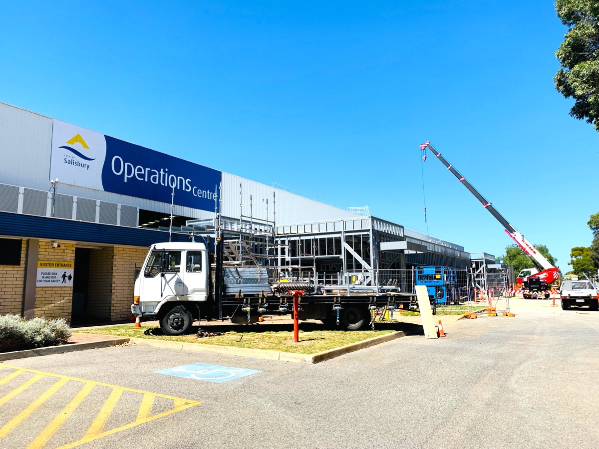 Epicprojects01's tweet photo. Epic Projects was involved in the upgrade of the Salisbury South Operations Centre.

The purpose of the project was to improve efficiency, traffic management, safety, staff wellbeing and adaptability to new mobile technology. The project was built over the course of one year. https://t.co/9InntsTMB8
