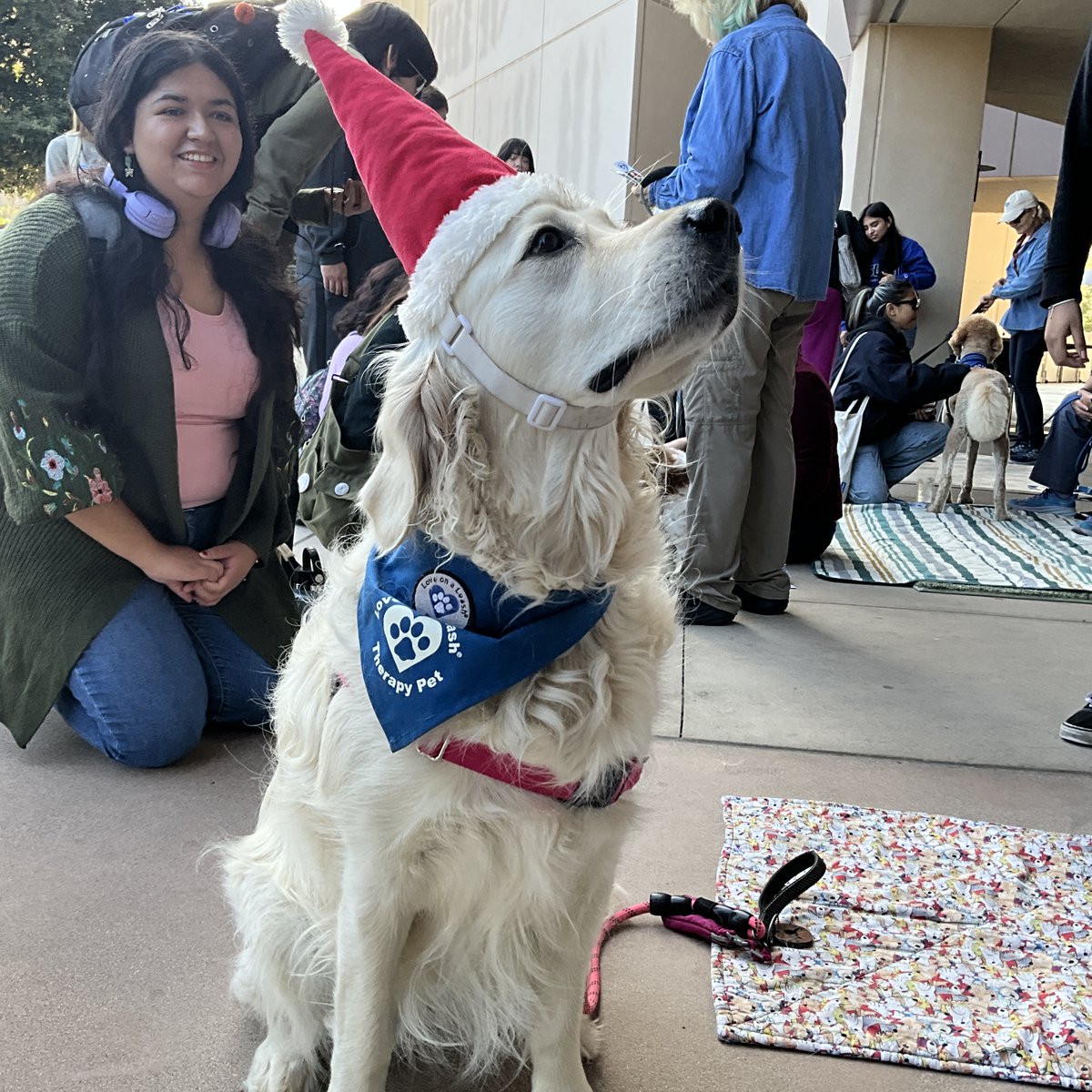 csusm_library's tweet image. Unwind and relax with therapy dogs at Pause for Paws! 🐶 Huge shoutout to the Love on a Leash volunteers for the puppy love. ❤️
⁠
🗓️ Thursday, December 4 ⁠
⏰️ 10 a.m. - 1 p.m. ⁠
📍Kellogg Library Terrace⁠

#CSUSM #CSUSMLibrary #PauseForPaws #TherapyDogs #LoveOnALeash