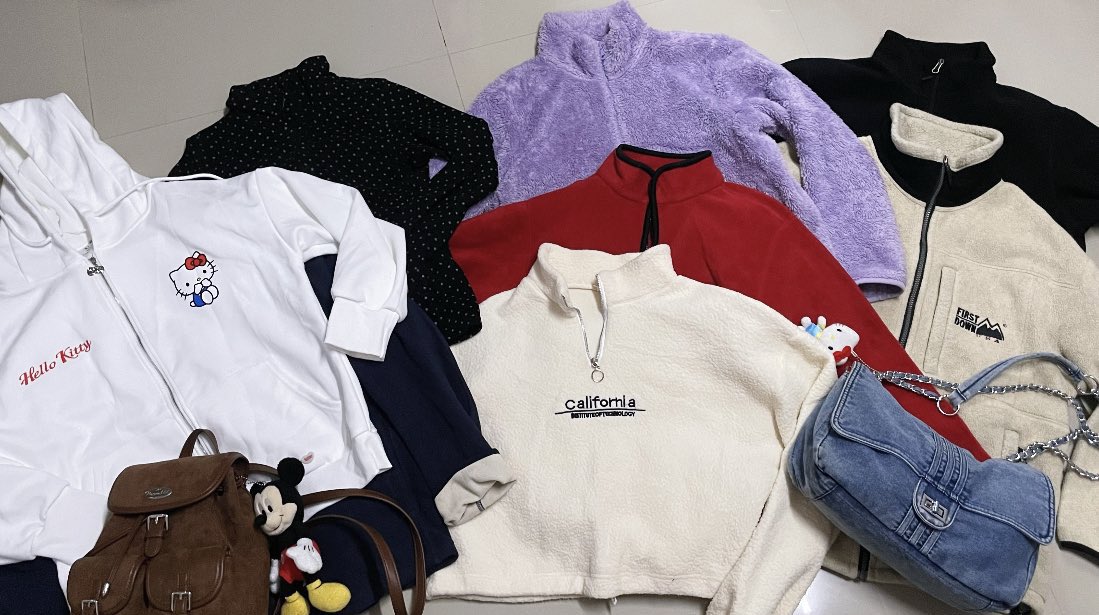 Fias92148959's tweet image. คืนนี้เขามาลงเพิ่มน้า เจอกัน 21.30 นะคะ มีงานหลายแบบน้า มาปล่อยงาน cintage ด้วยค่ะ 
📮37/เหมาส่ง 55 บาท
💖รี+เฟบ ลด 5 บาทค่ะ
#ส่งต่อเสื้อผ้า #ส่งต่อเสื้อผ้ามือสอง #เสื้อผ้ามือสอง #ส่งต่อกระเป๋า #ส่งต่อvghbkk #ส่งต่อstylist  #ส่งต่อavaalene #ส่งต่อduexstudio #ส่งต่อbeming