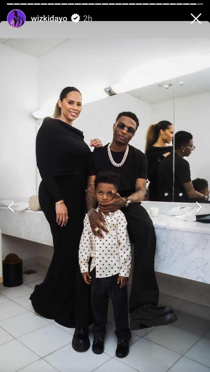 CRAZY, RIGHT? ❤️

Jada doesn’t expose her body online.
She doesn’t dance suggestively on the internet. She dresses modestly always covered, always classy.

Yet Wizkid still noticed her, valued her, loved her and chose her. Not bcus of how much skin she showed, but cus of her