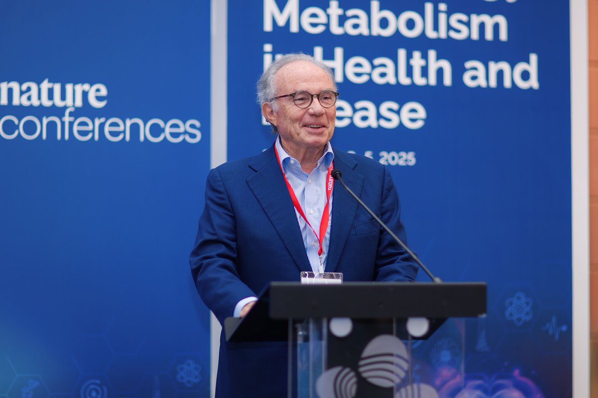 كاوست tweet media