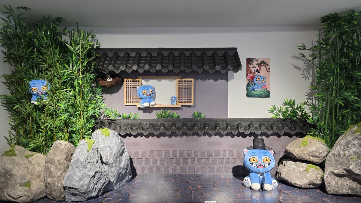 The pop-up experience was so cute they really recreated some sets and scenes! #KPopDemonHuntersPOPUP #KPopDemonHuntersPOPUP_Seoul