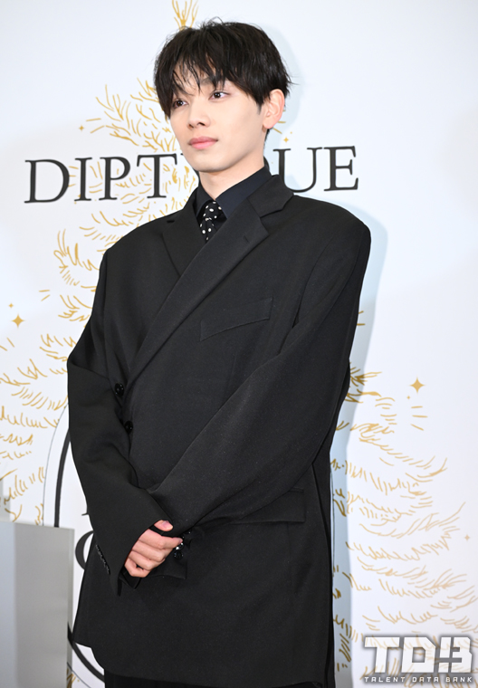 talent_databank's tweet image. 宮世琉弥、“おとぎ話”のように犬になりたいと告白「犬の視点になってたまに公園を歩くんです」＜ディプティックホリデーポップアップ＞ - タレントデータバンク

▼詳細はこちら
talent-databank.co.jp/special/topics…

#宮世琉弥 #ディプティック