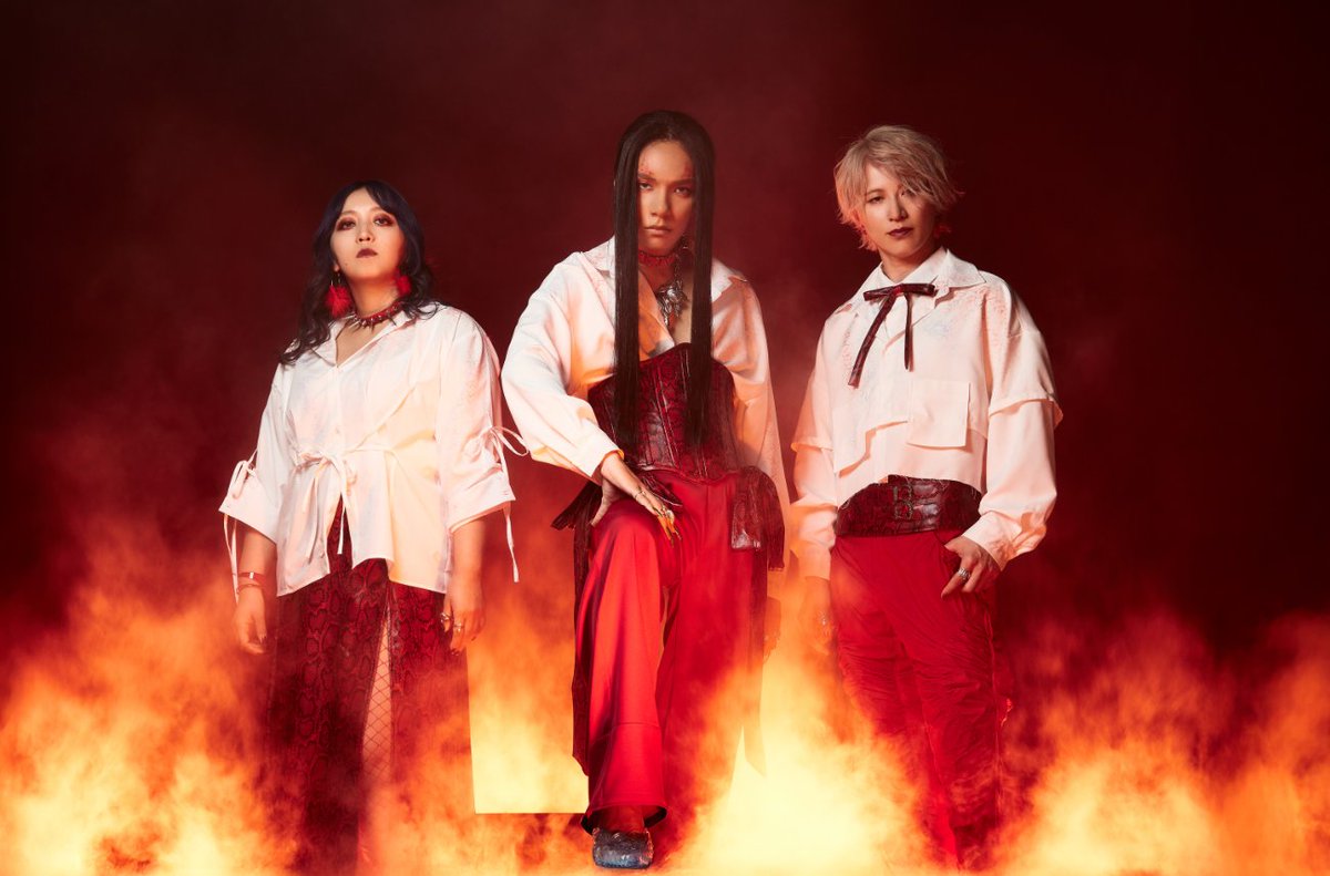 TODAY'S SHOW】 女王蜂 女王蜂 単独公演「アヴちゃん聖誕祭2025〜GAL