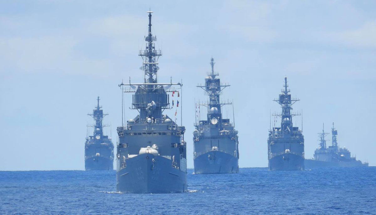 Defence_Index's tweet image. 🚨BREAKING: China has surged more than one hundred warships across East Asian waters in its biggest maritime show of force. 

The formations are carrying out mock attacks and access denial drills as Japan and Taiwan track every move.

Source: Reuters