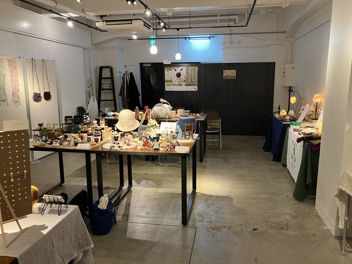 展示会の様子になります。