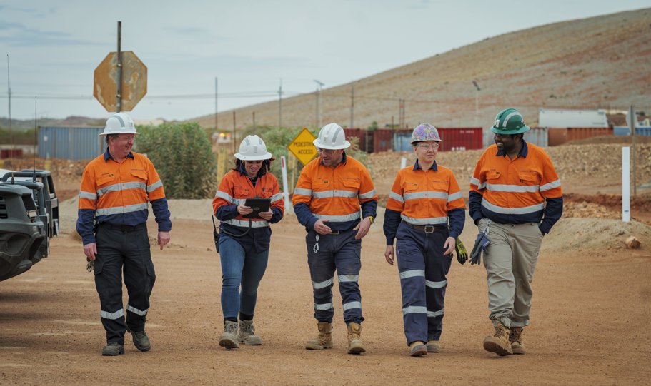 Greatland_GGP's tweet image. Today we mark one year of Greatland’s ownership of Telfer. Strong results, a completed Havieron Feasibility Study, and our team’s dedication set the foundation for continued growth and operational excellence.

$GGP.L #GPP #Greatland