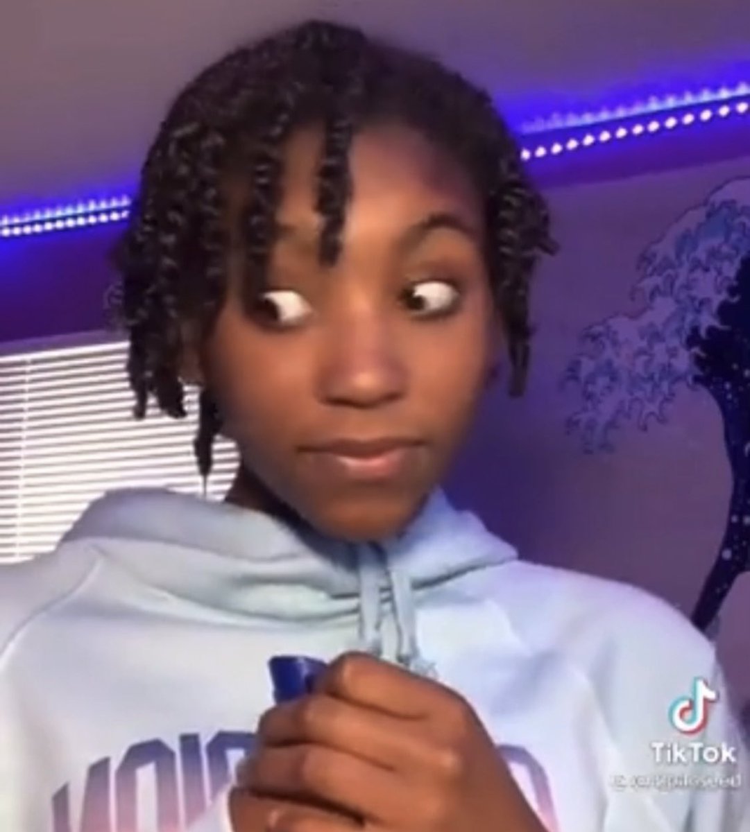 Öråclë tweet media