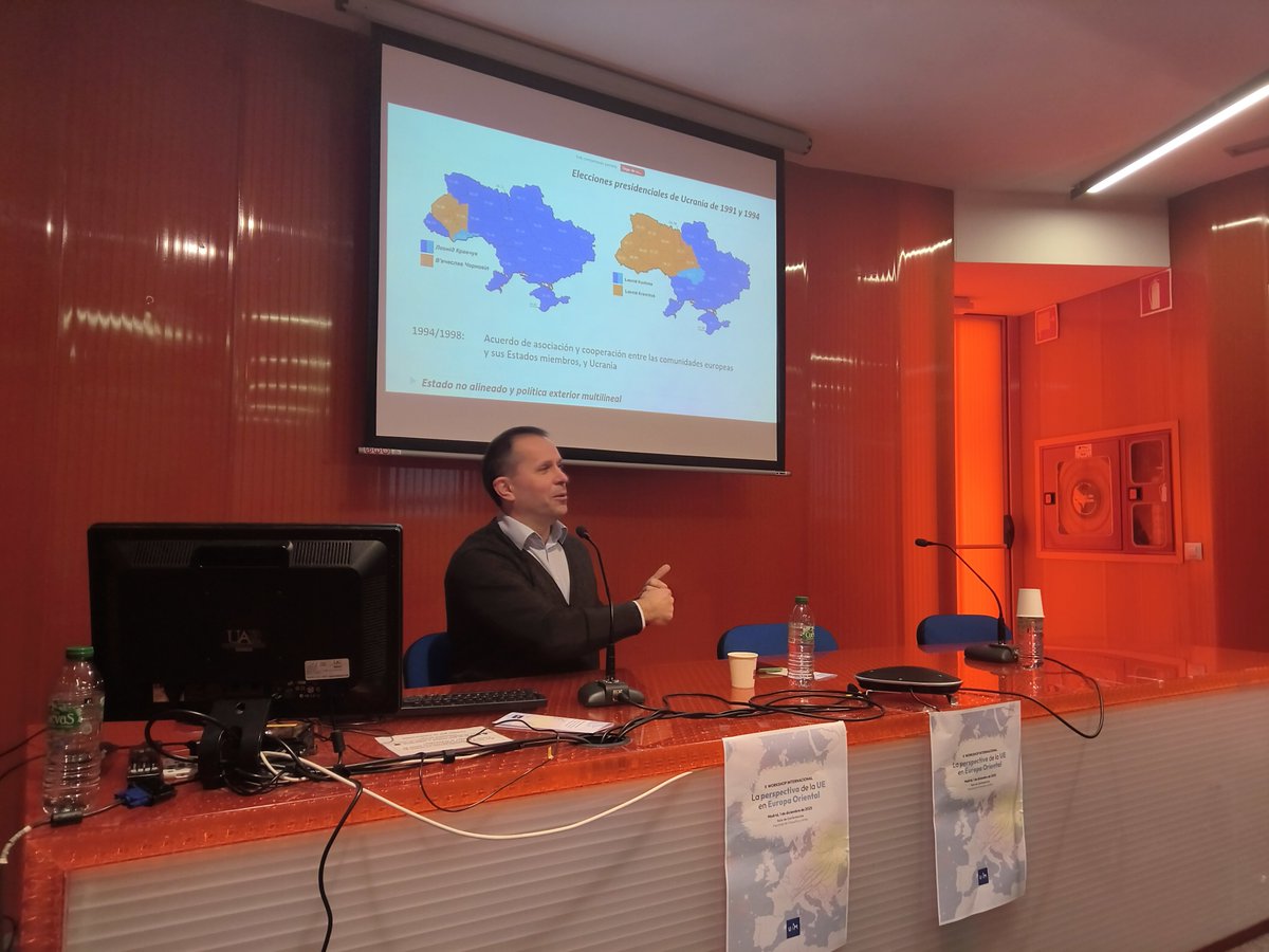 GeografiaUam's tweet photo. El lunes celebramos en @FyL_UAM el Workshop Unión Europea-Europa Oriental... ¡un éxito! 🇪🇺​ 🇺🇦 🇲🇩​ 🇧🇾 @PensaGeoAGE https://t.co/T0xFIbddF7