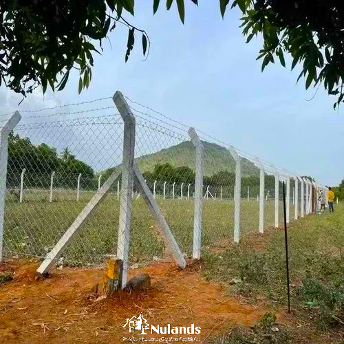 NulandsKE's tweet image. Secure your land this festive season!

We have wood, concrete &amp;amp; barbed wire fencing options for every property.

Call 0708592177 / 0740212121 and protect what matters.

#fencingsolutions #secureitsolutions #PropertyManagement #RealEstateTips