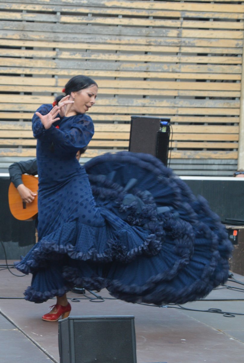 Después de más de 800 votos, la fotografía  titulada; Con sentimiento, cuya autora es Yolanda Puerta Vicario, ha conseguido el premio por votación popular del Concurso de Fotografía que realizamos con motivo de las Fiestas de San Pedro y San Pablo 2025.
Enhorabuena